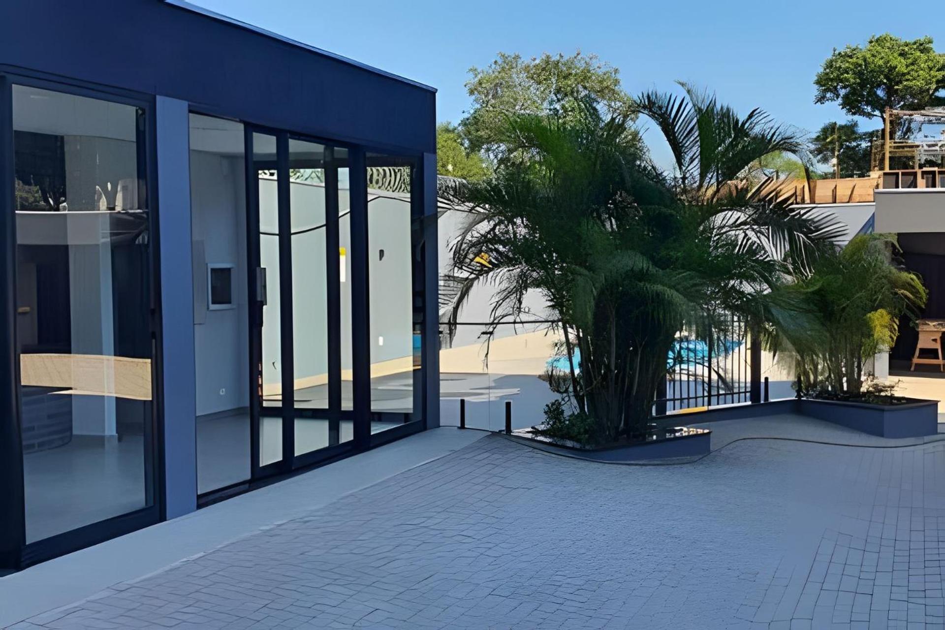 Ap Novo 2 Quartos/ar Condicionado/elevador/piscina/garagem * Foz do Iguacu