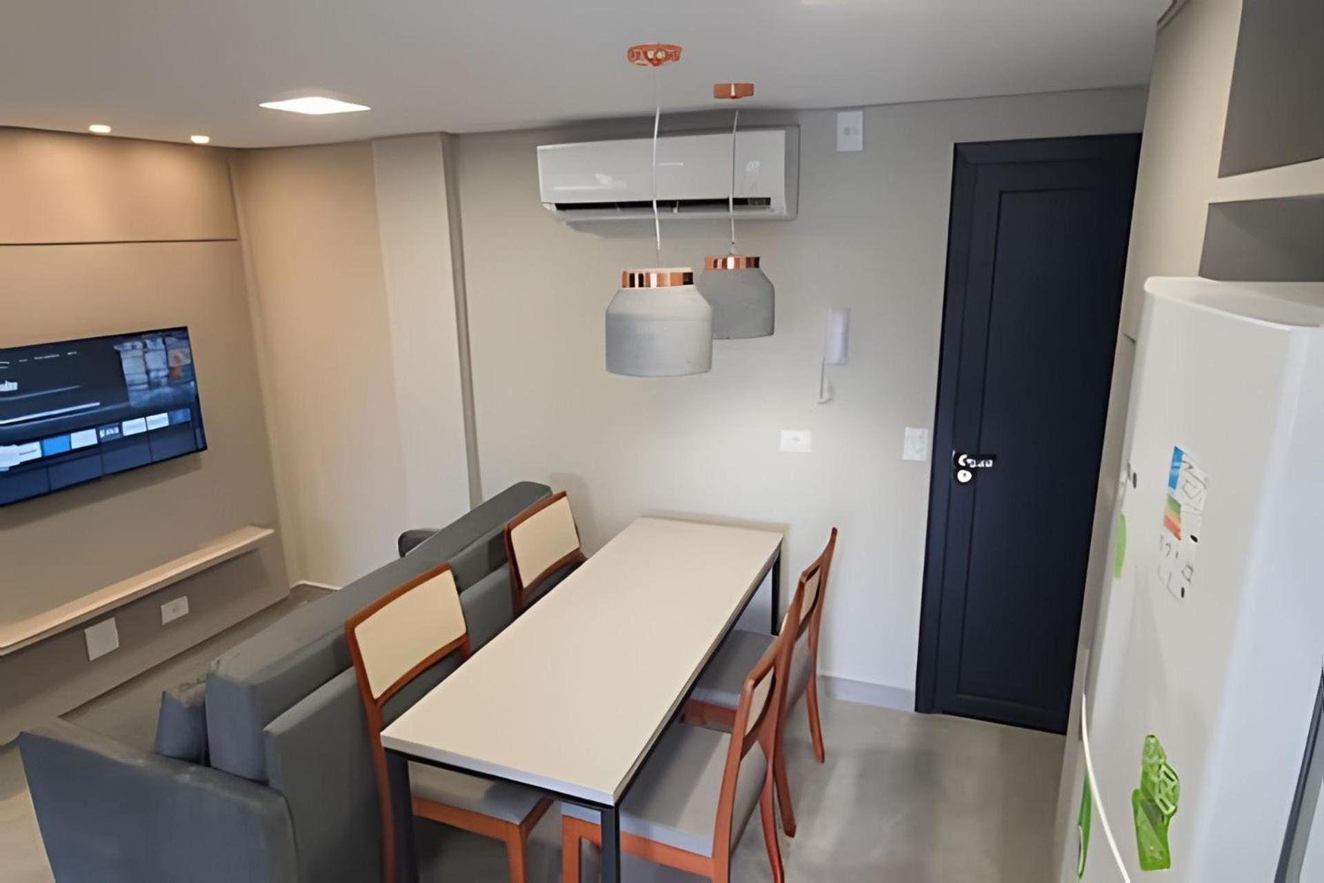 Ap Novo 2 Quartos/ar Condicionado/elevador/piscina/garagem *