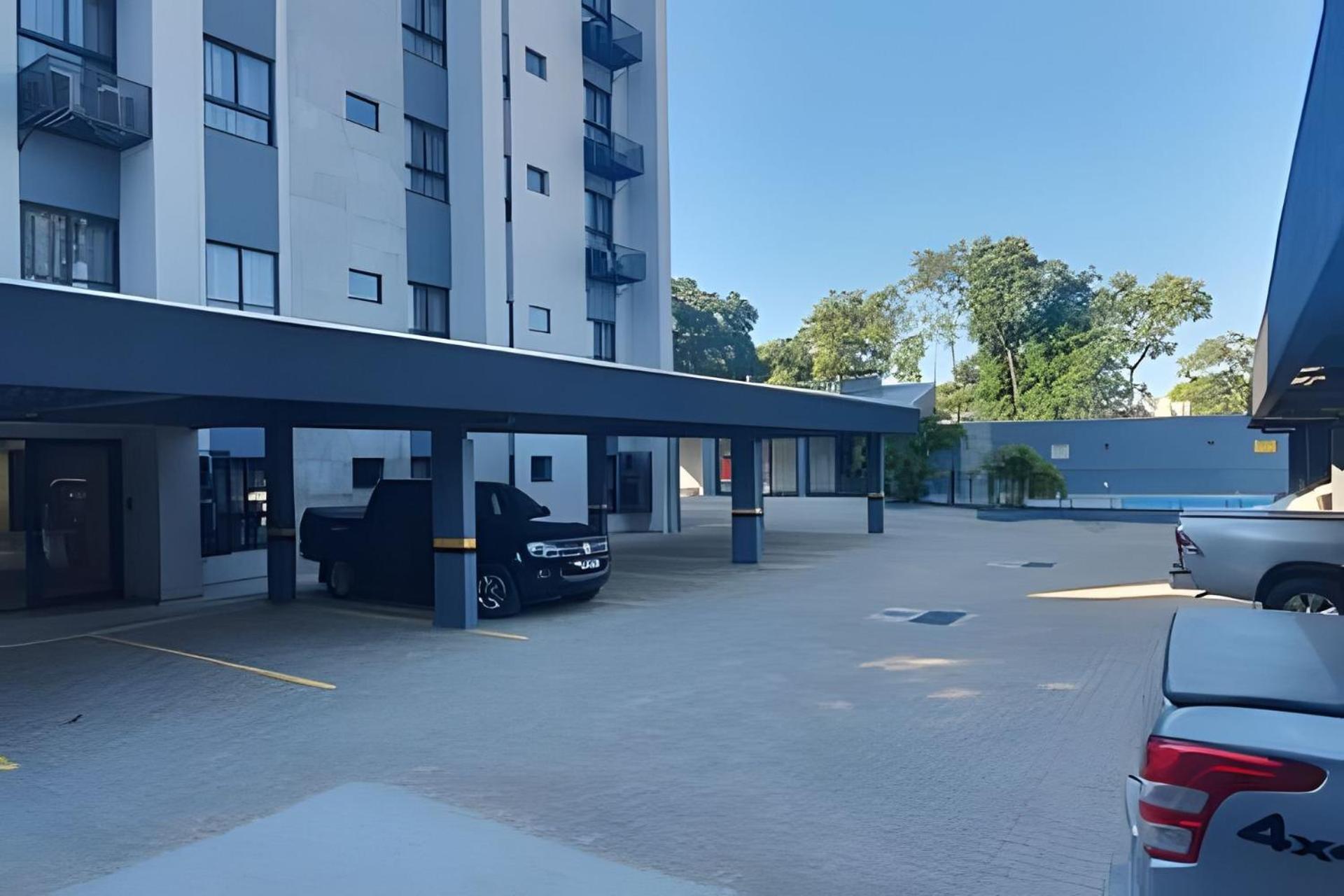 Ap Novo 2 Quartos/ar Condicionado/elevador/piscina/garagem *